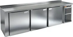Купить стол охлаждаемый hicold br-111/gnk (-2+10), 3 двери, под кеги, 2840х700х850 – цена от завода, доставка до двери | RuOborudovanie.ru