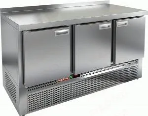 Стол холодильный Hicold Gne 111/Tn – купить в Ижевске по цене завода