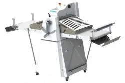 Тестораскатка Rollmatic R55/10/Лотки – купить в Ижевске с доставкой Купить тестораскатка rollmatic r55/10/лотки в Ижевске – цена завода, доставка до двери | RuOborudovanie.ru