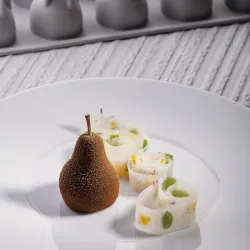 Форма силиконовая "Gourmand груша" D43Мм H55Мм, 46мл, 15 ячеек Gg037S – купить в RuOborudovanie.ru с доставкой до двери Купить форма силиконовая "gourmand груша" d43мм h55мм, 46мл, 15 ячеек gg037s – цена от завода, доставка до двери | RuOborudovanie.ru