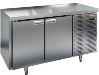 Стол охлаждаемый Hicold GN 11/BT O (-10-18),островн., 2 двери, 1390х700х850 – купить в Ижевске по цене завода